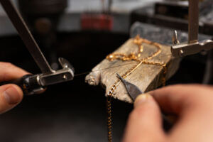 Hexingsheng Jewelry | How To Start a Jewelry Business Hexingsheng Jewelry | How To Start a Jewelry Business