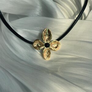 Hexingsheng Jewelry | Discover the Timeless Appeal of Leather Cord Necklaces Hexingsheng Jewelry | Discover the Timeless Appeal of Leather Cord Necklaces