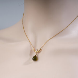 Modern Artistry 18K Gold Plated Green Glass Pendant Necklace
